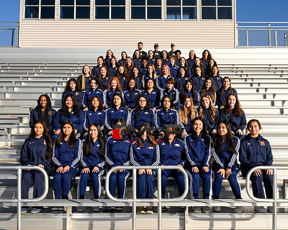 Heritage Varsity Girls Track & Field_2022_MSP8965